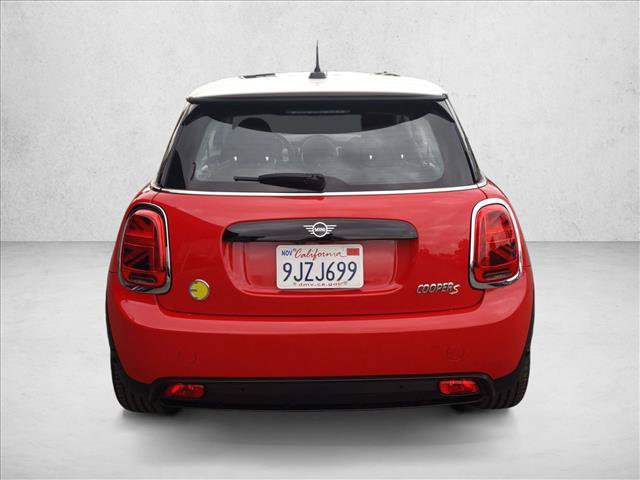 Used 2024 MINI Cooper SE FWD image 7