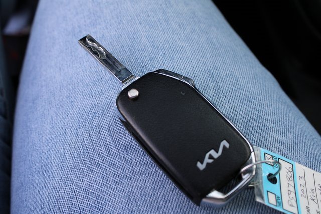 Used 2023 Kia Forte LXS w/ LXS Technology Package image 25