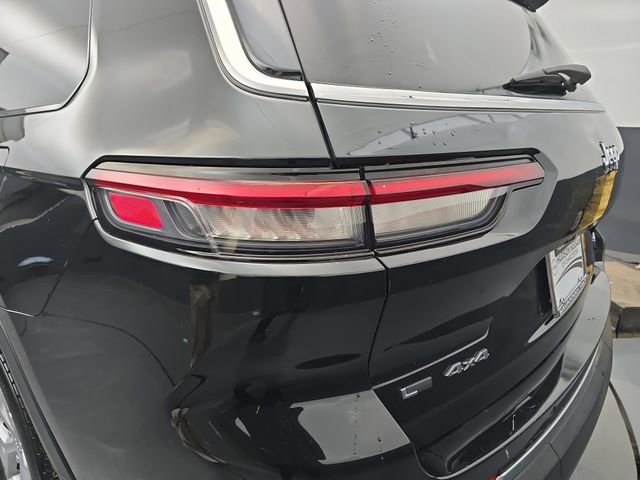 Used 2021 Jeep Grand Cherokee L Limited image 18