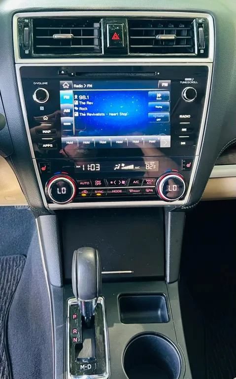 Used 2018 Subaru Outback 3.6R Limited AWD/4WD image 14