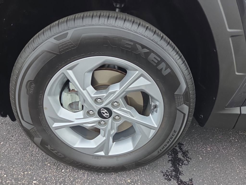 Certified 2023 Hyundai Tucson SEL AWD/4WD image 16