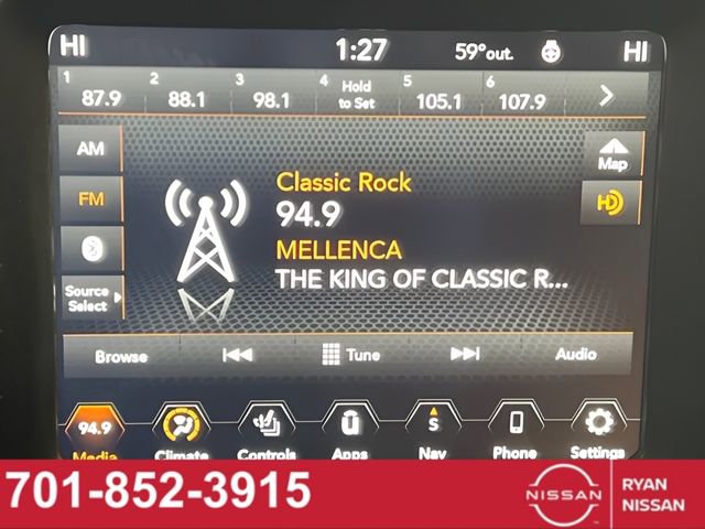 Used 2022 Jeep Renegade Latitude w/ Convenience Group image 17