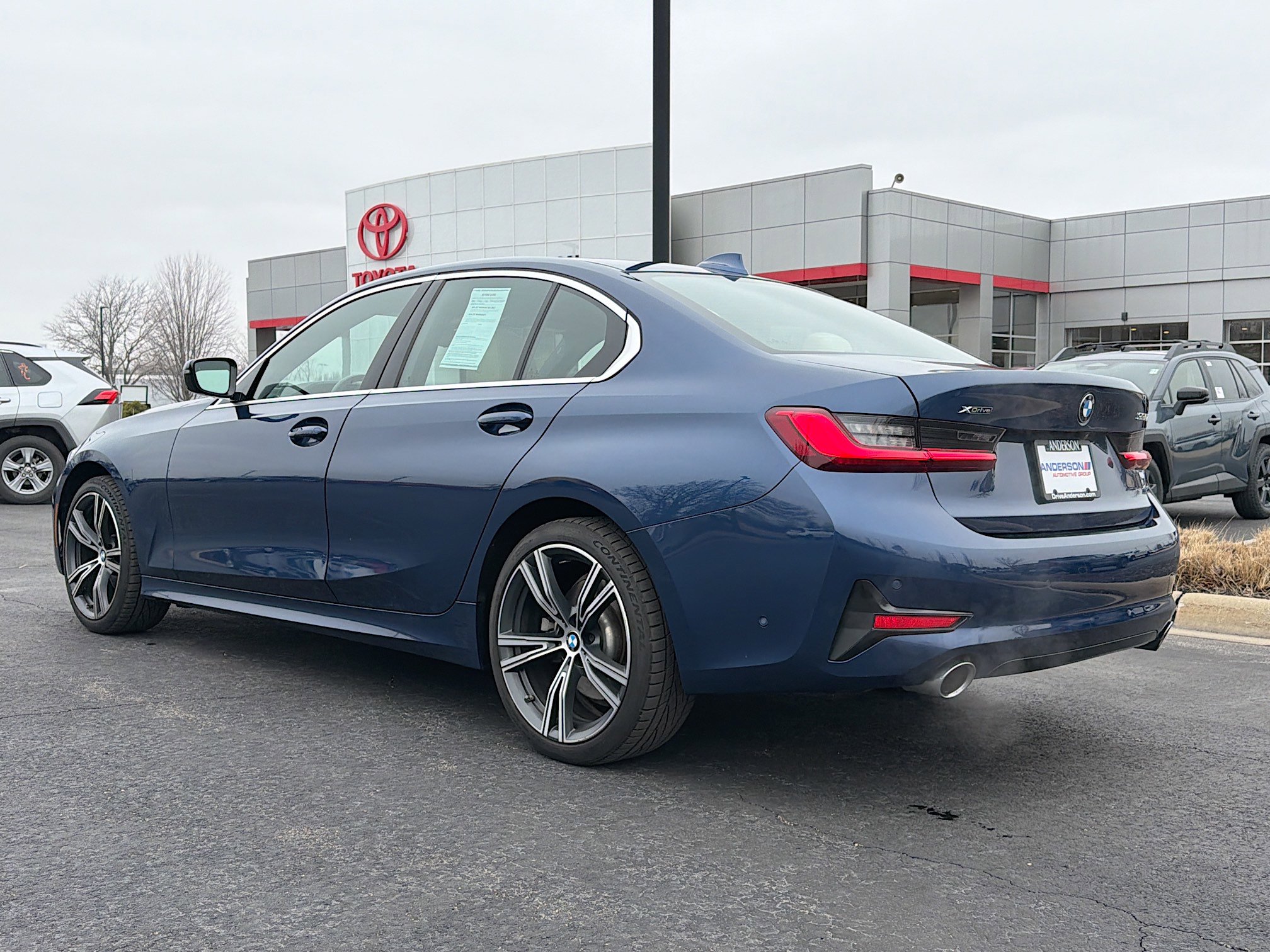 Used 2021 BMW 330i xDrive Sedan w/ Convenience Package image 13
