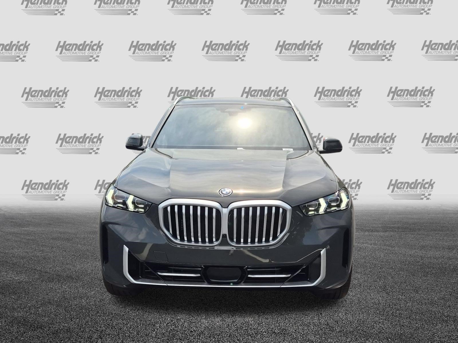 New 2026 BMW X5 xDrive50e AWD/4WD image 3