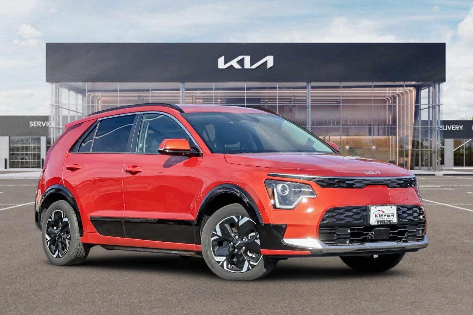 Used 2023 Kia Niro Wind w/ Wind Preserve Package image 2