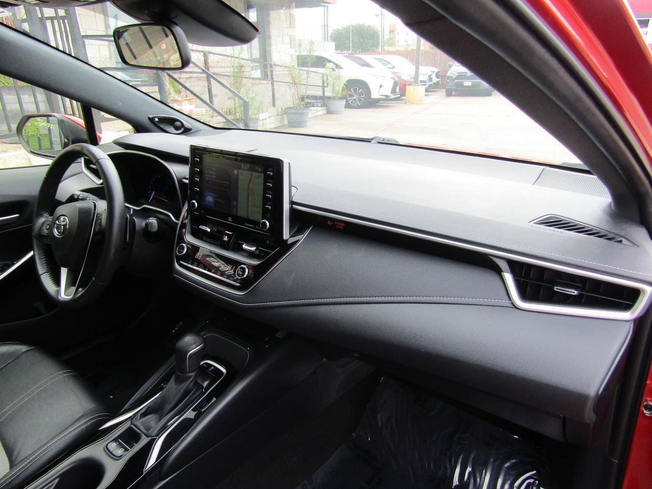 Used 2019 Toyota Corolla XSE FWD image 10