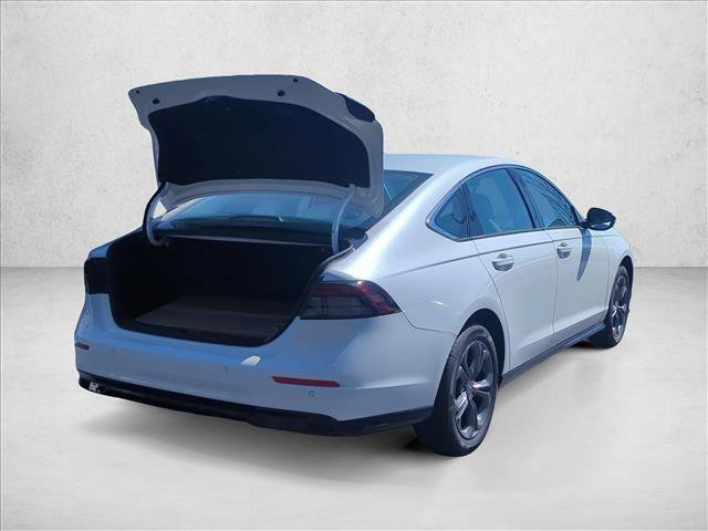 New 2026 Honda Accord EX-L image 2