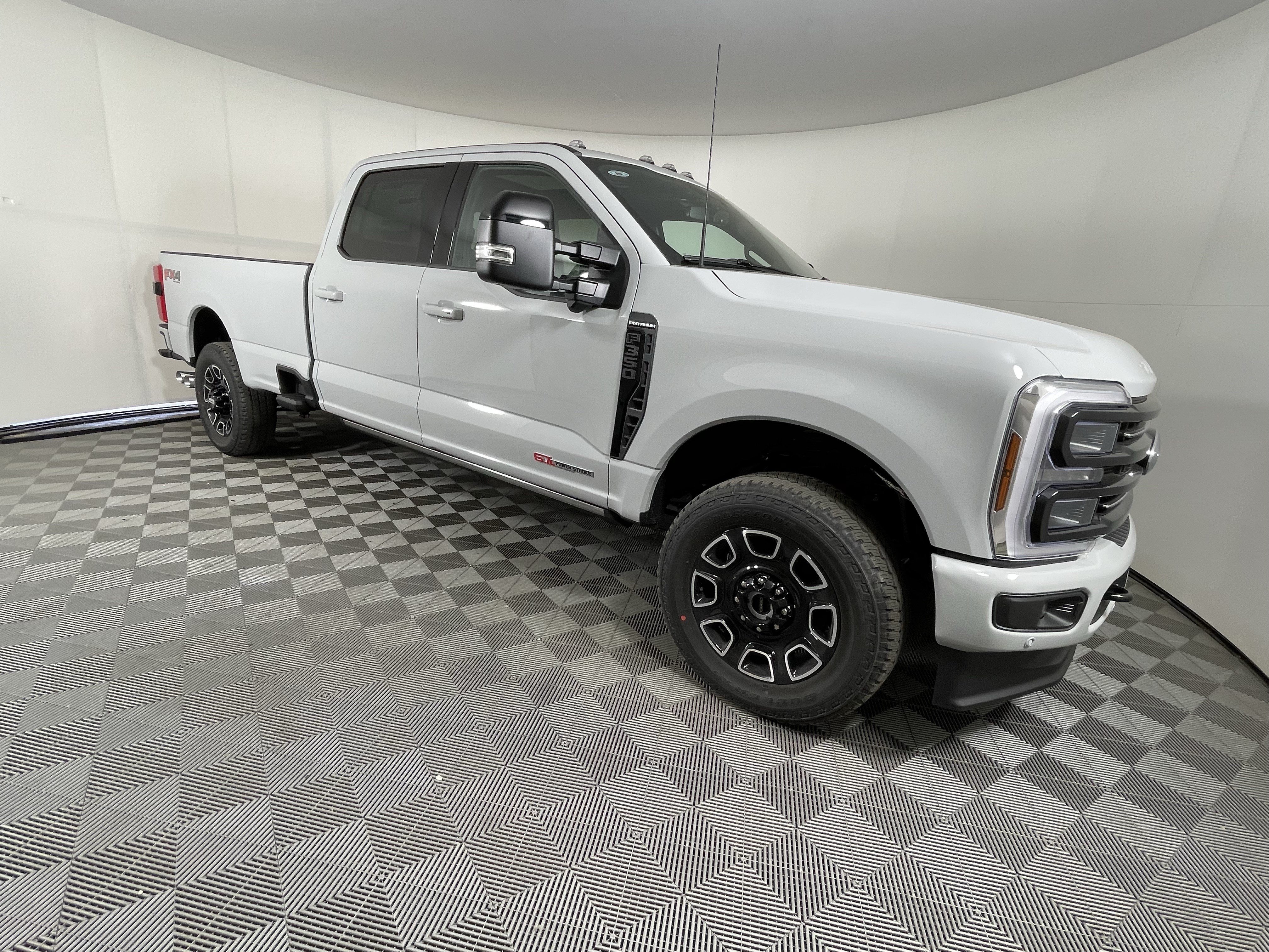 New 2026 Ford F350 Platinum AWD/4WD image 6