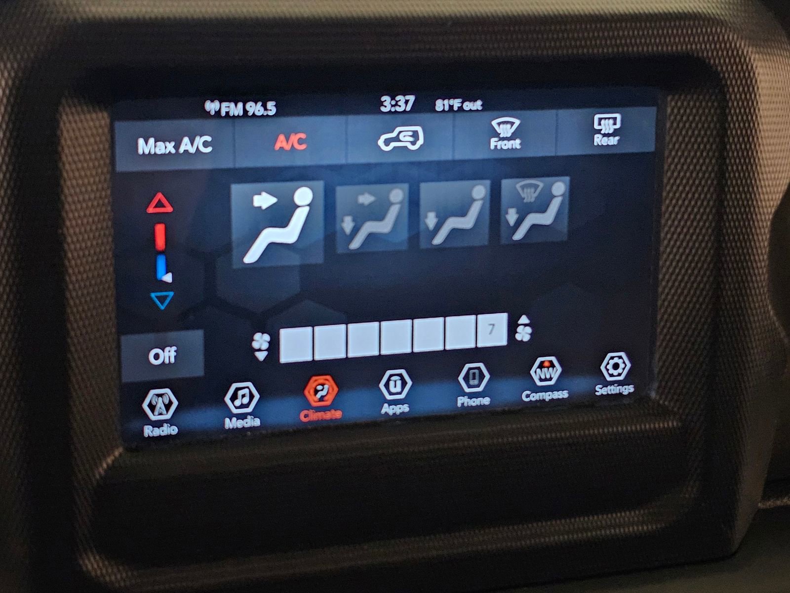 Used 2023 Jeep Wrangler Unlimited Sport AWD/4WD image 19
