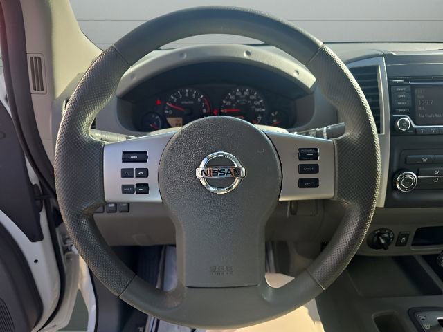 Used 2018 Nissan Frontier SV AWD/4WD image 14