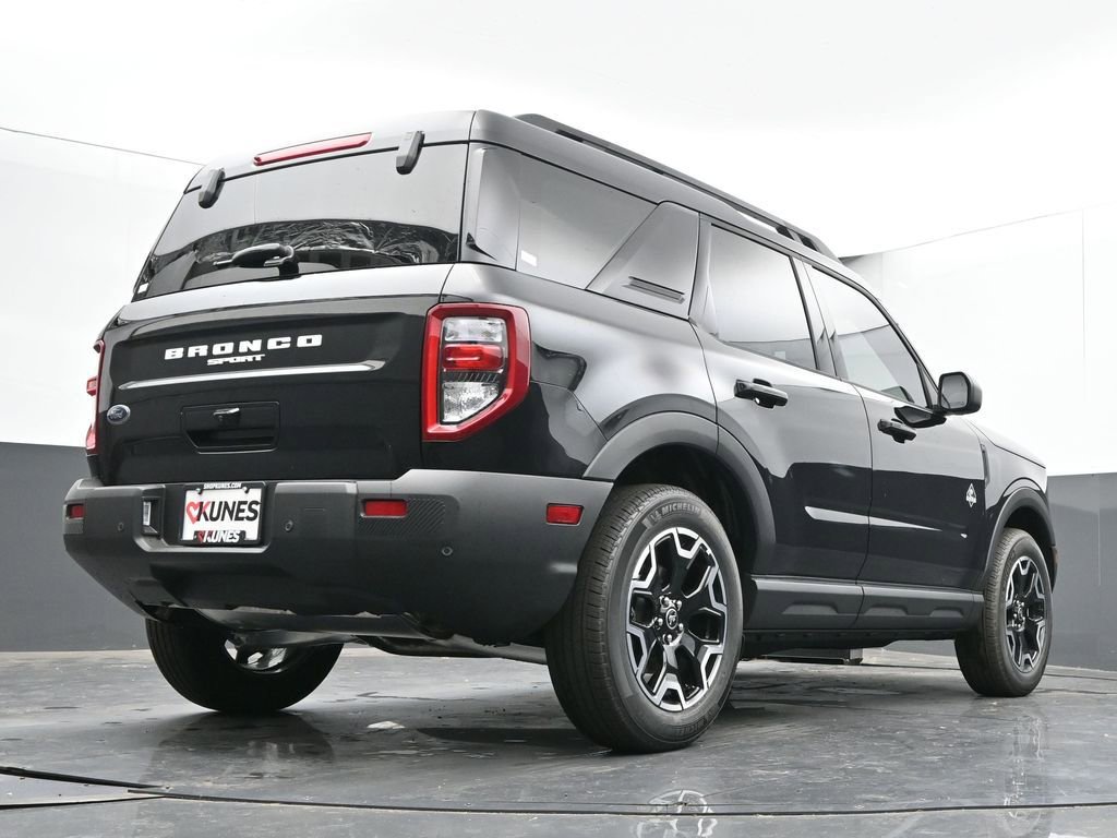 New 2025 Ford Bronco Sport Outer Banks image 47