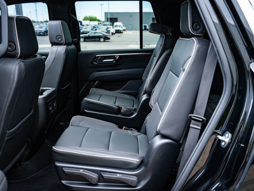 Used 2025 Chevrolet Tahoe Premier image 44