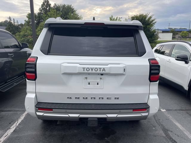 Used 2025 Toyota 4Runner Limited AWD/4WD image 11