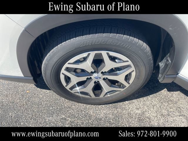 Used 2024 Subaru Forester Premium image 27