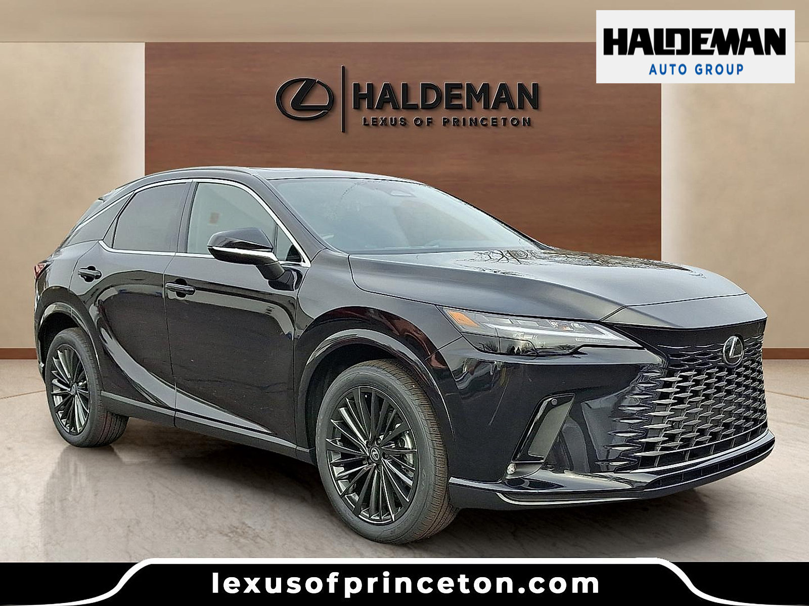 Used 2026 Lexus RX 350h AWD/4WD video 1