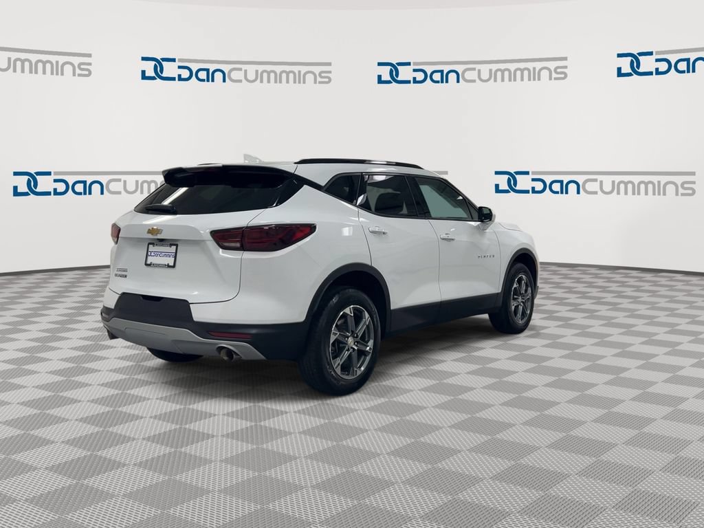 Used 2024 Chevrolet Blazer LT w/ Convenience Package FWD image 8