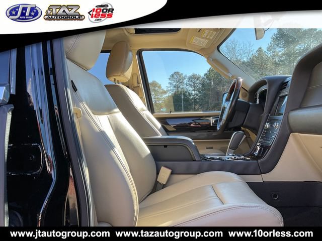 Used 2017 Lincoln Navigator Reserve AWD/4WD image 15
