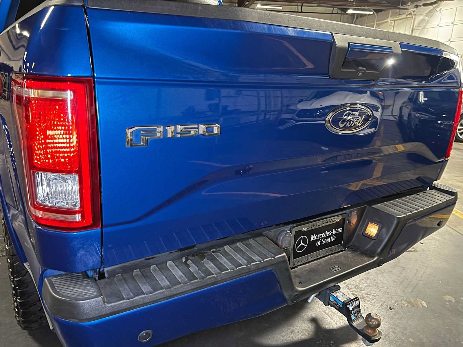 Used 2017 Ford F150 XLT w/ Equipment Group 302A Luxury AWD/4WD image 16