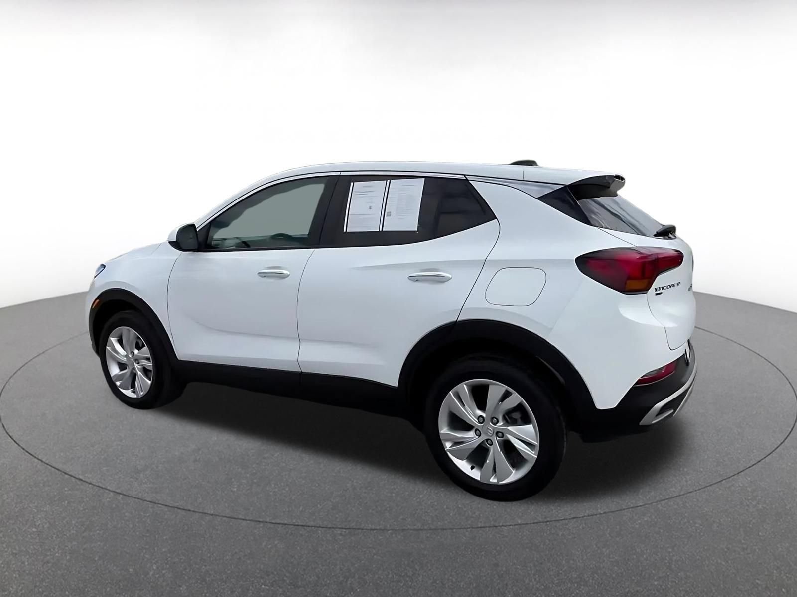 Used 2026 Buick Encore GX Preferred AWD/4WD image 9