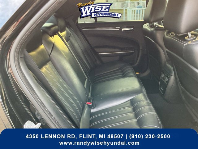 Used 2019 Chrysler 300 S AWD/4WD image 22