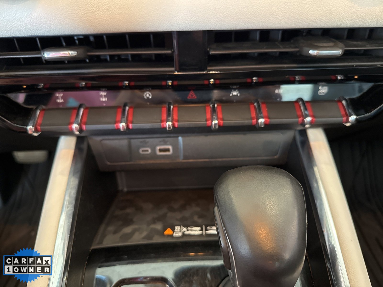 Used 2023 GMC Canyon AT4X image 15