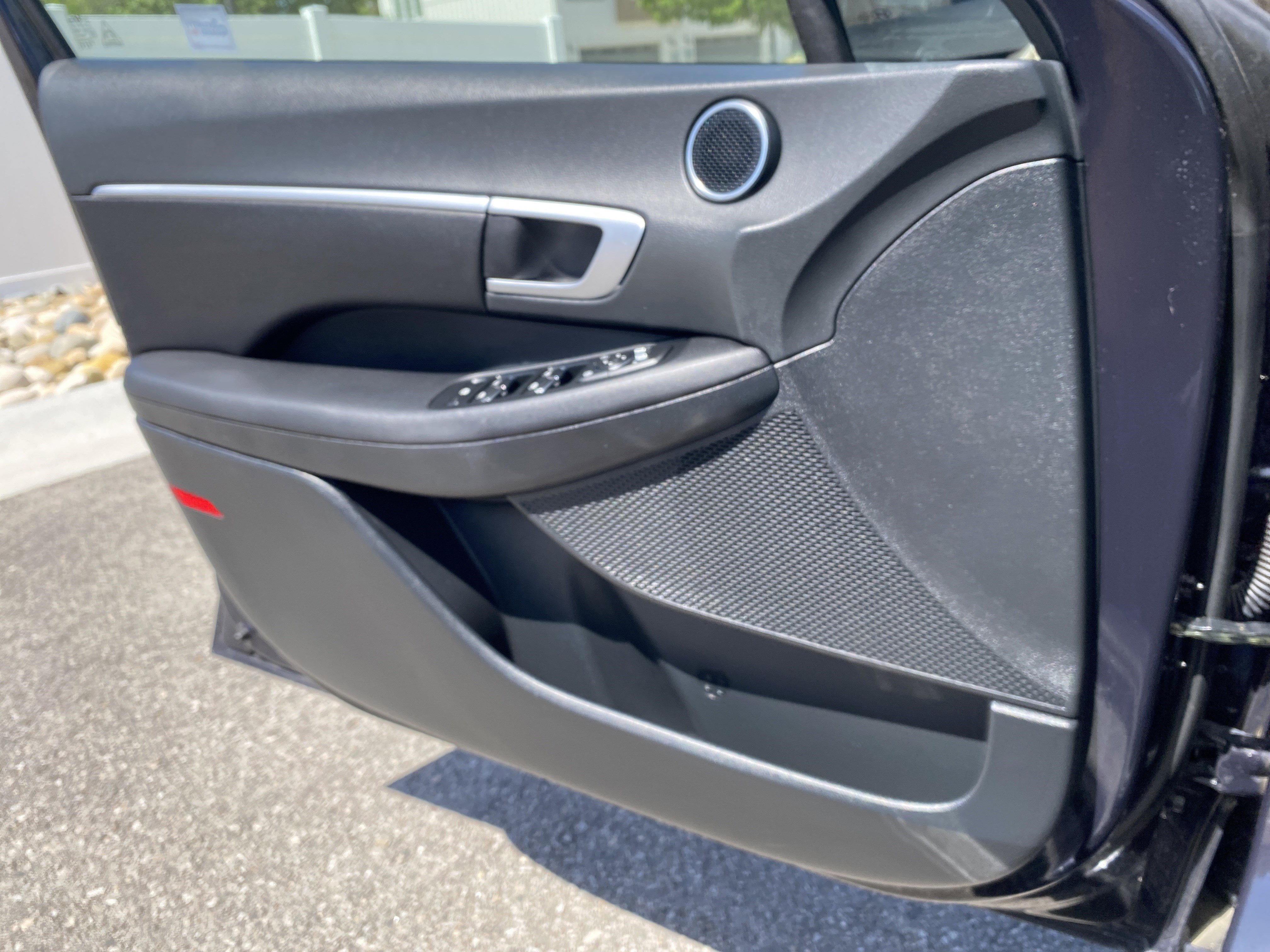 Used 2024 Hyundai Sonata SEL w/ Convenience Package FWD image 17