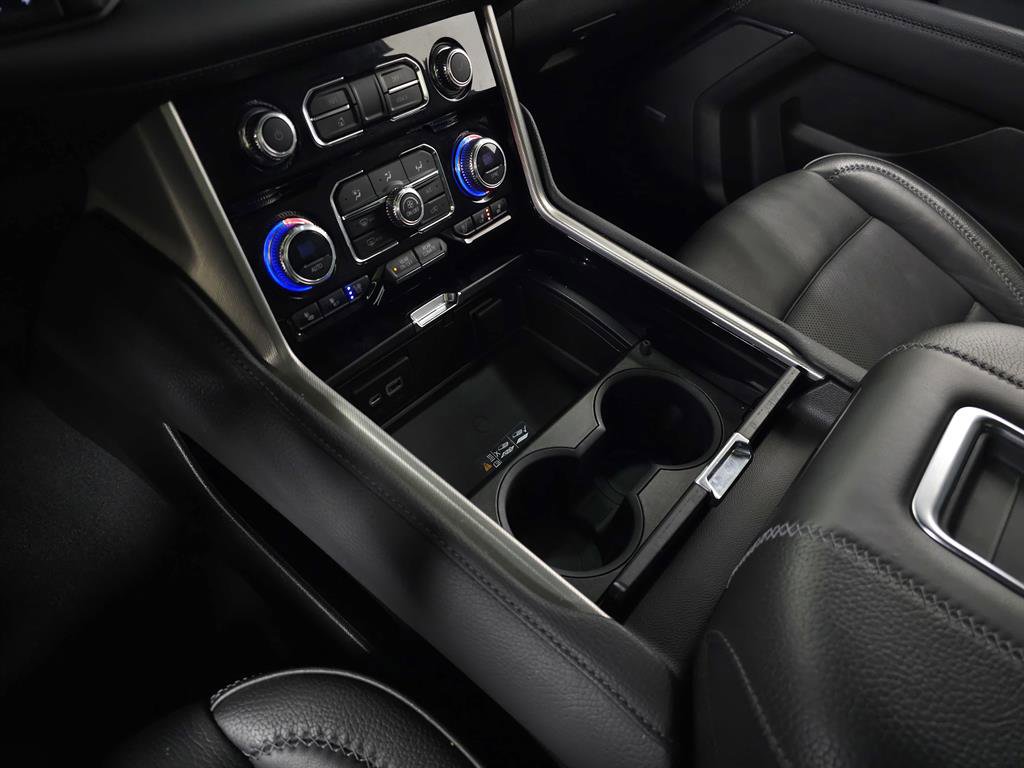 Used 2023 GMC Yukon Denali image 33