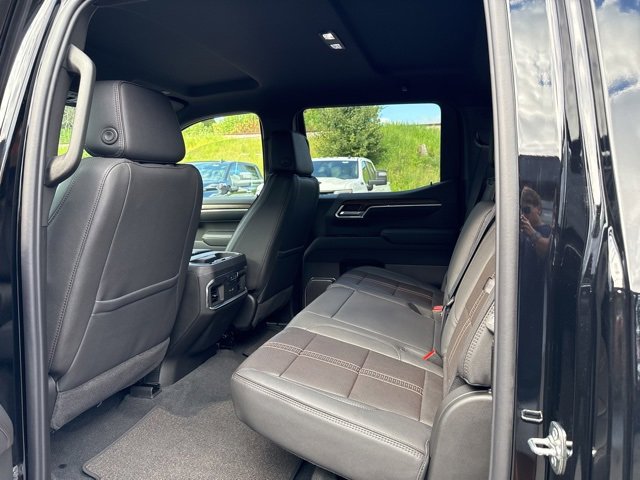 New 2026 Chevrolet Silverado 1500 High Country w/ Midnight Edition image 18