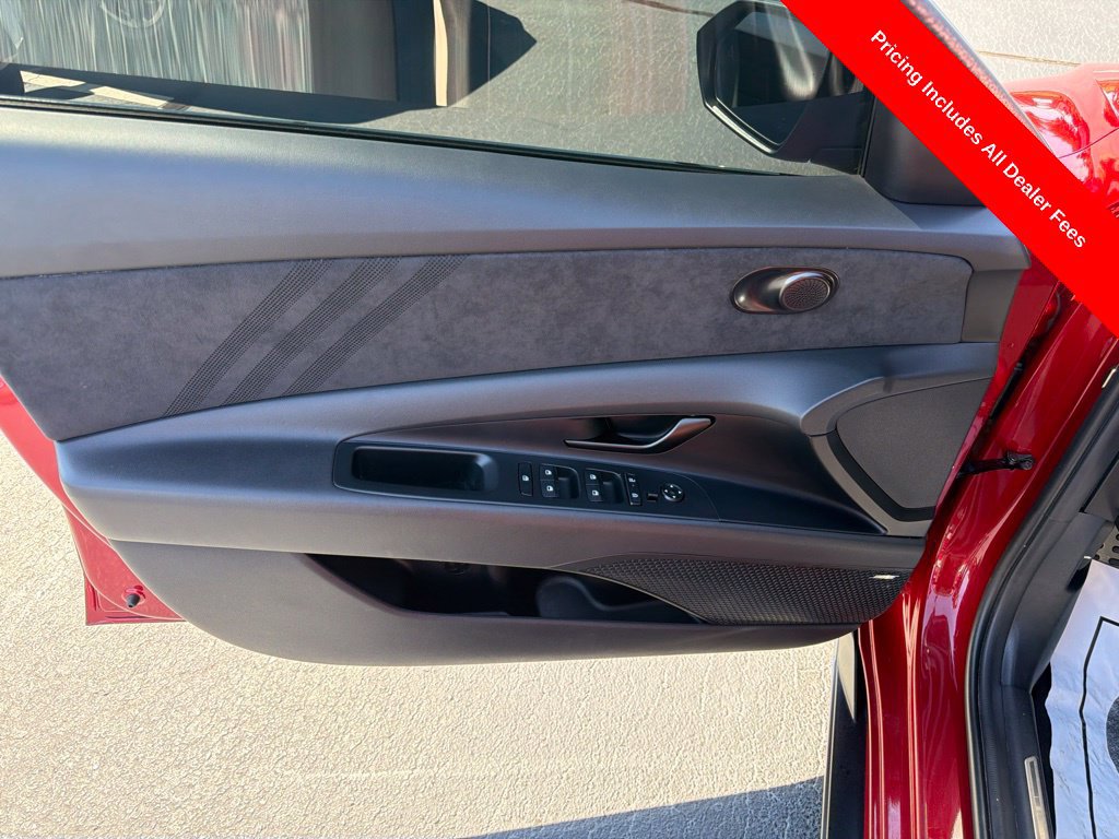 Used 2025 Hyundai Elantra N FWD image 3