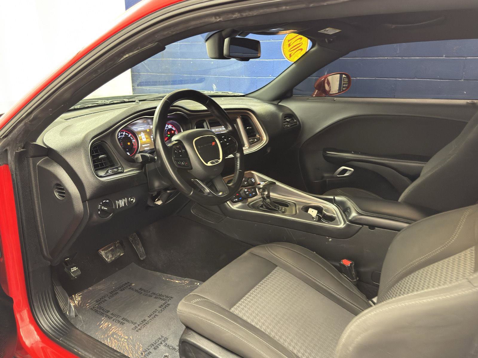Used 2021 Dodge Challenger SXT image 22