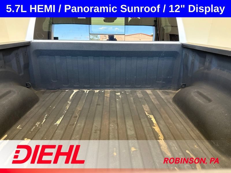 Used 2021 RAM 1500 Laramie w/ Sport Appearance Package AWD/4WD image 11