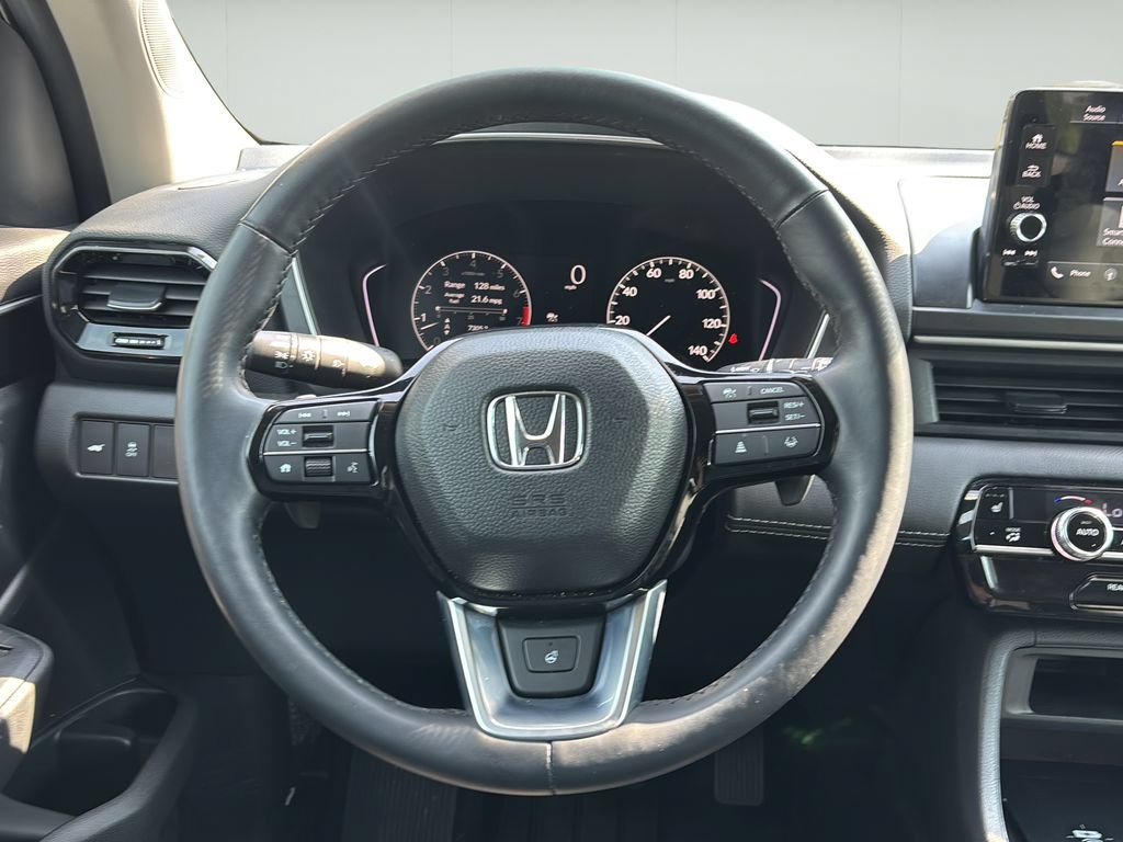 Used 2025 Honda Pilot EX-L image 21