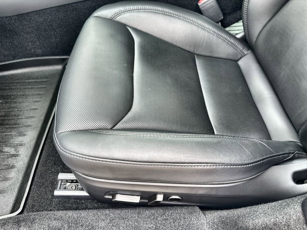 Used 2024 Tesla Model 3 Standard Range RWD image 25