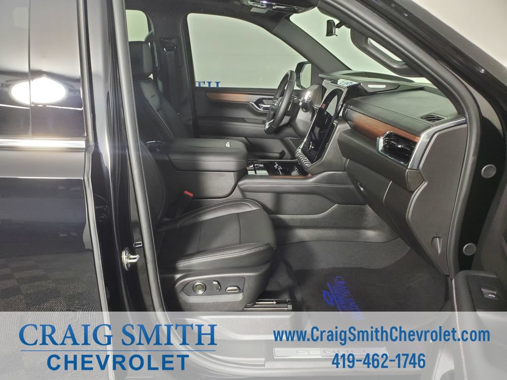 Used 2026 GMC Yukon XL Denali w/ Denali Reserve Package AWD/4WD image 24