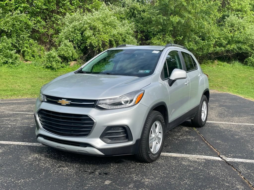 Certified 2022 Chevrolet Trax LT w/ LT Convenience Package AWD/4WD image 7