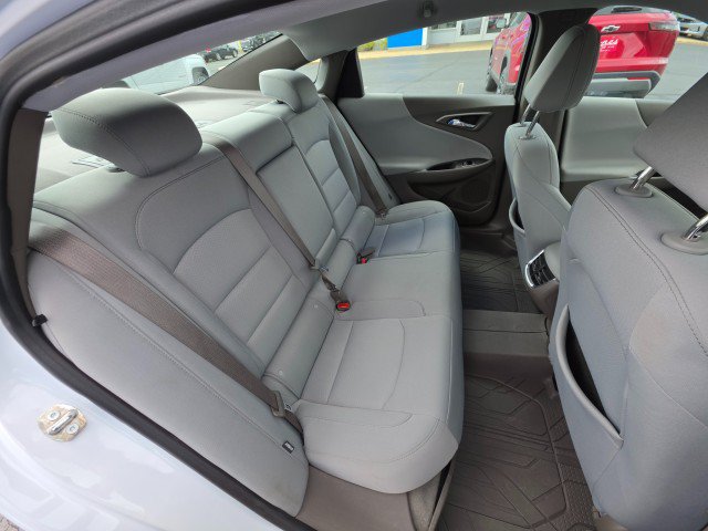 Used 2021 Chevrolet Malibu LT FWD image 16