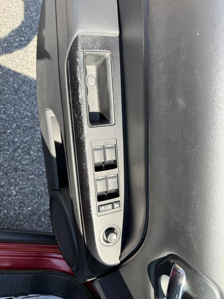 Used 2014 Jeep Patriot Latitude FWD image 7