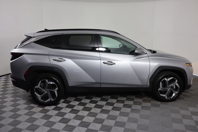 Certified 2023 Hyundai Tucson Limited AWD/4WD image 9