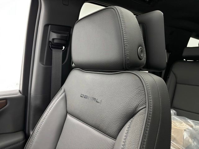 New 2026 GMC Yukon Denali w/ Denali Reserve Package image 51