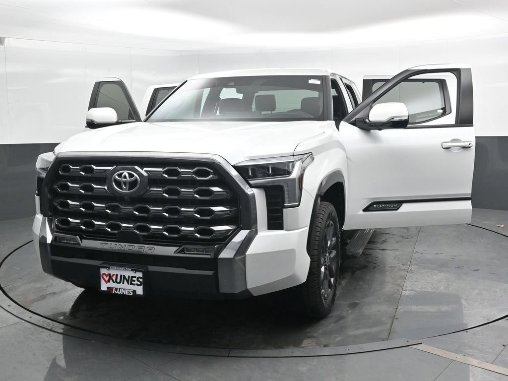 Used 2024 Toyota Tundra Platinum AWD/4WD image 47