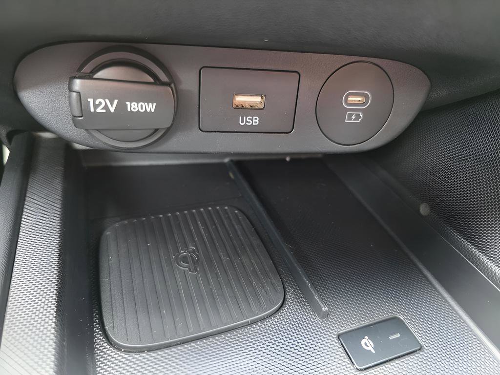 Certified 2025 Hyundai Elantra Sport FWD image 32