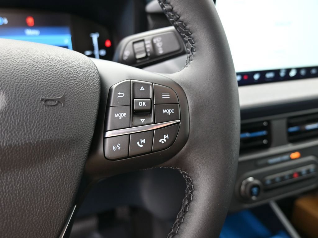 New 2025 Ford Maverick XLT w/ XLT Luxury Package image 29