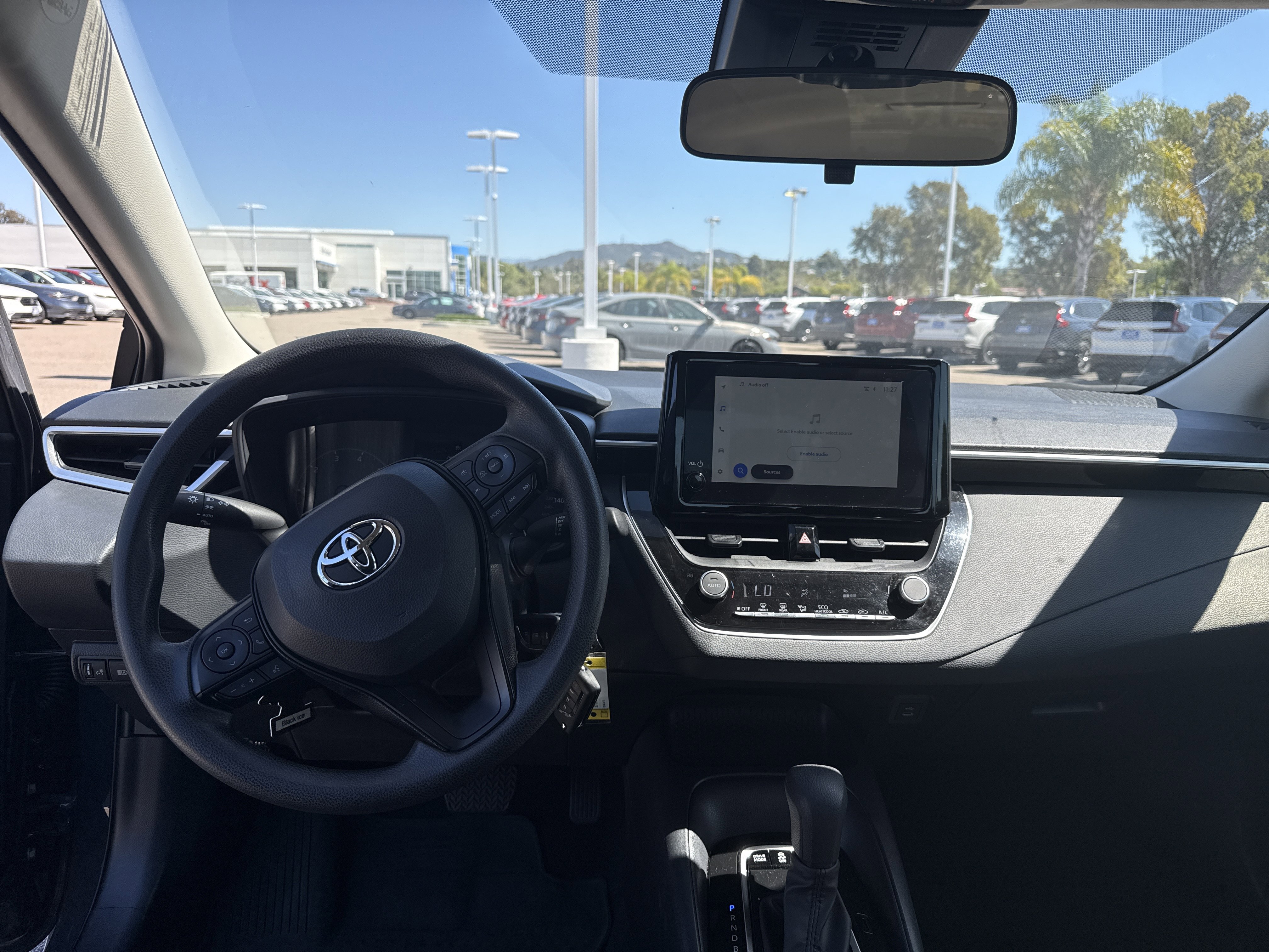 Used 2025 Toyota Corolla LE image 13