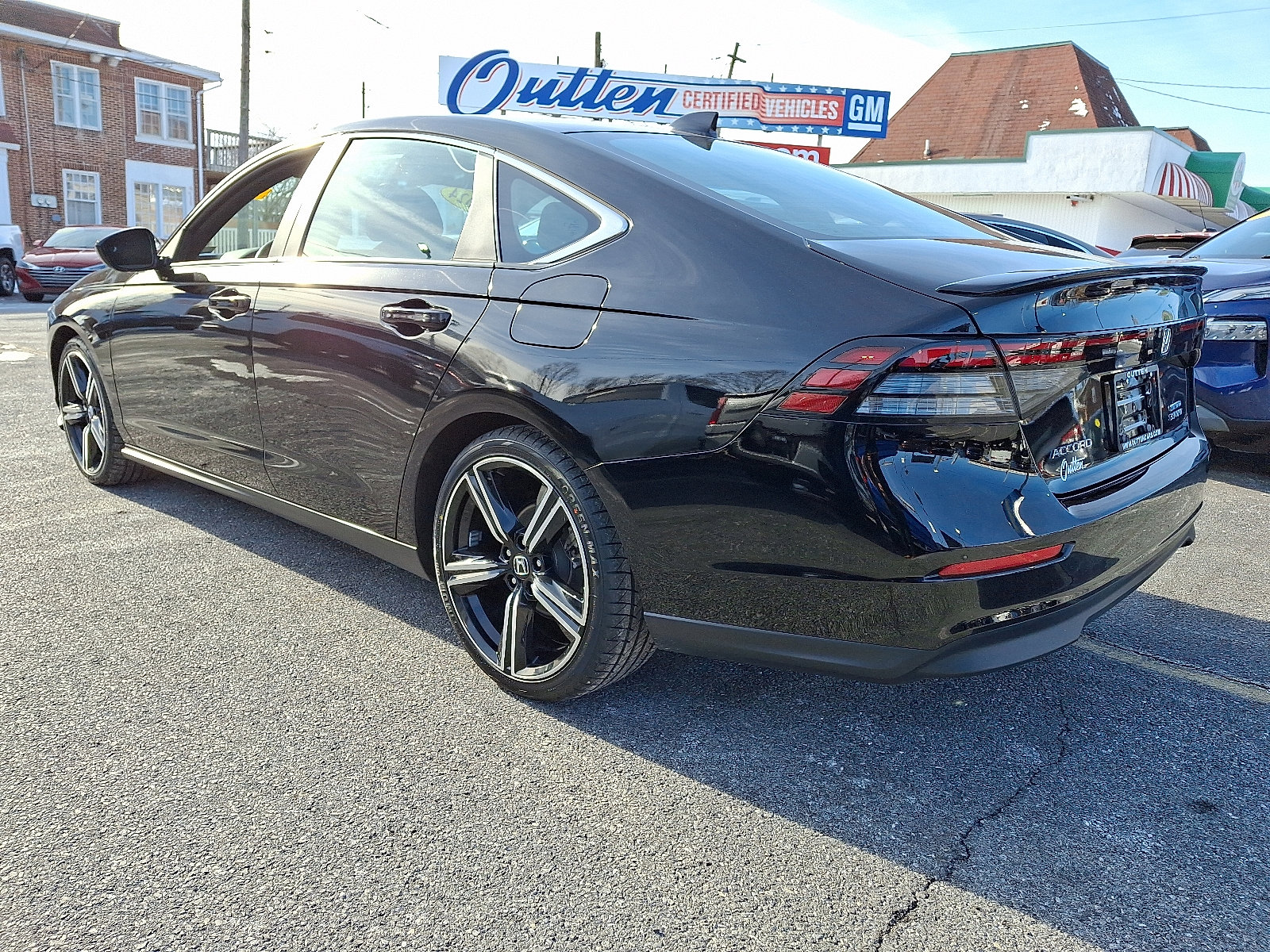Used 2024 Honda Accord Sport image 3