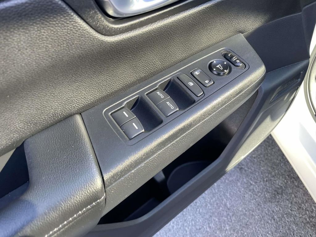 Used 2026 Honda CR-V EX image 27