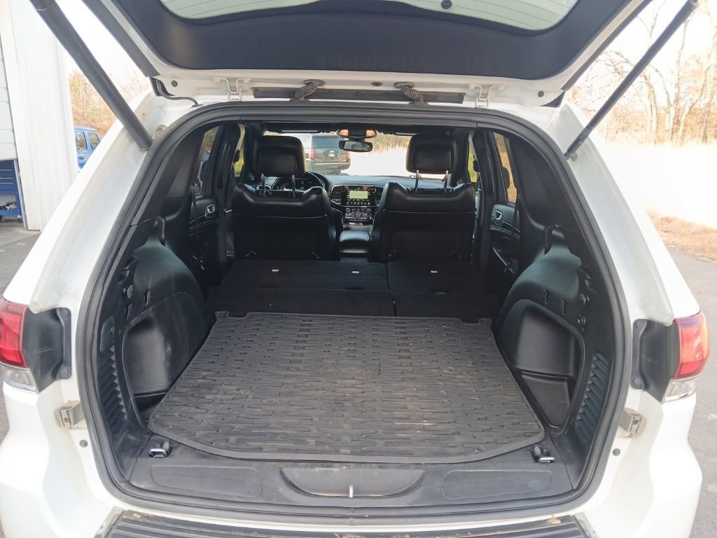 Used 2021 Jeep Grand Cherokee Limited w/ Premium Lighting Group image 41