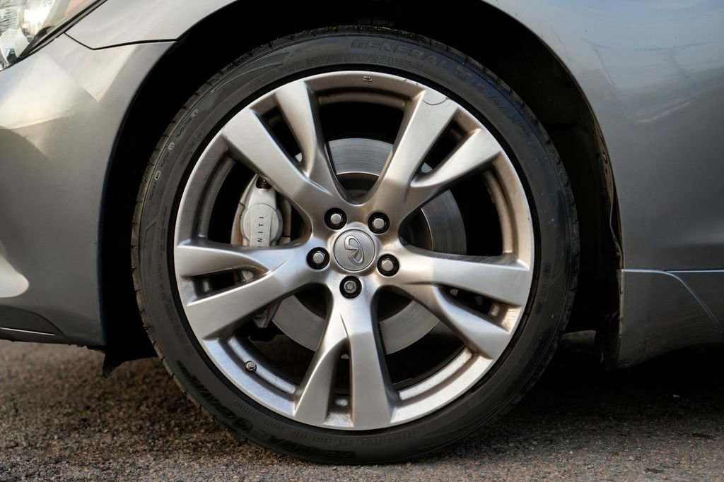 Used 2015 INFINITI Q70 L 3.7 RWD image 13