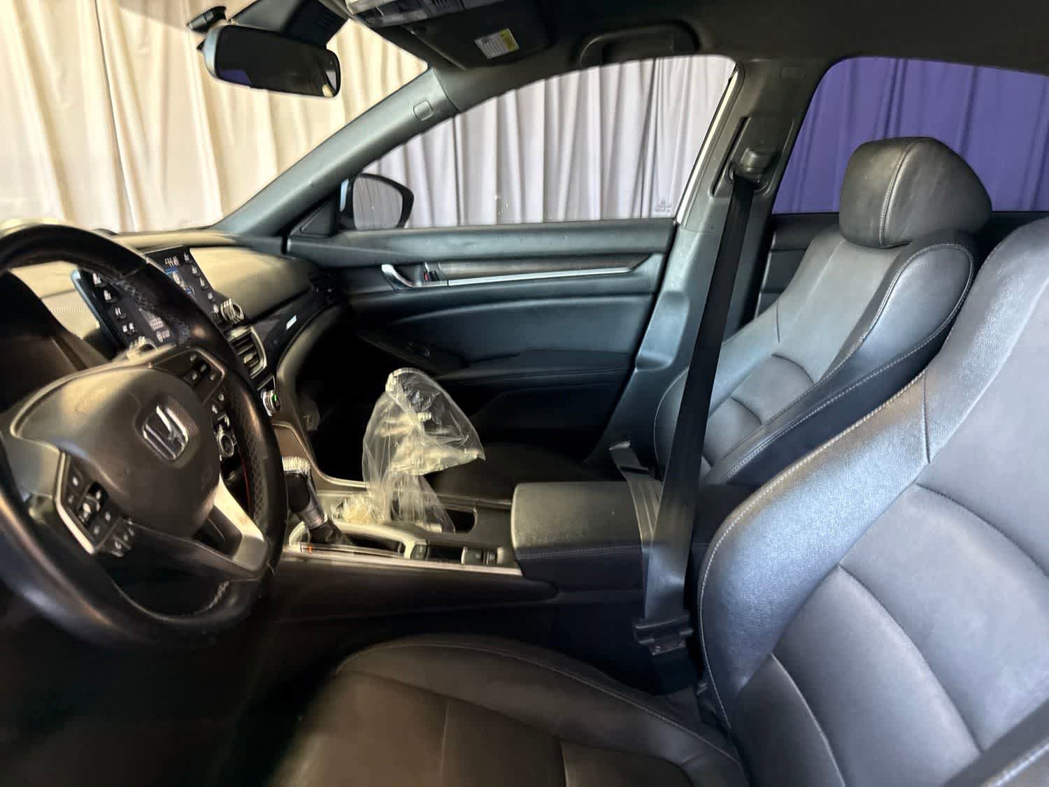 Used 2020 Honda Accord Sport image 21