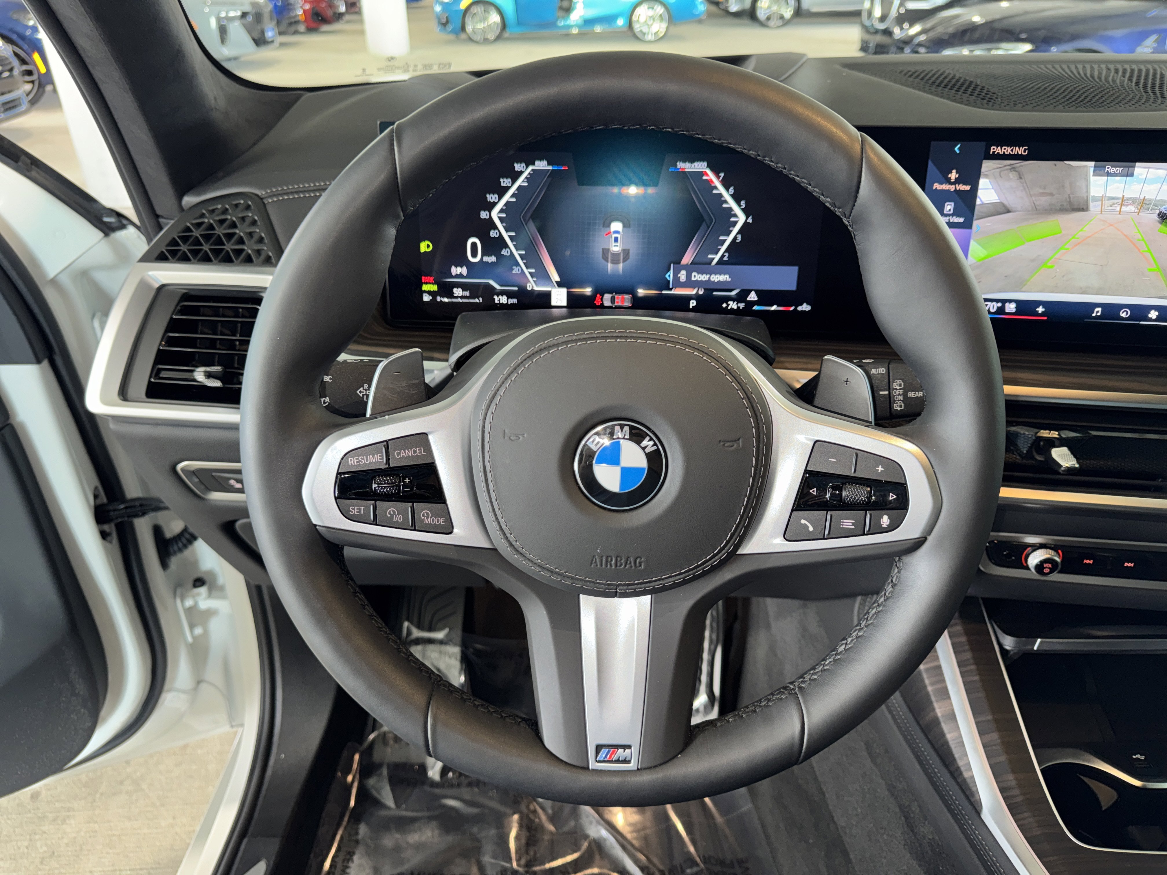 Certified 2025 BMW X7 xDrive40i w/ M Sport Package image 22