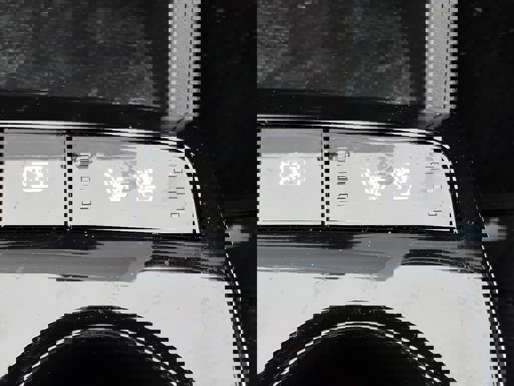 Used 2022 Hyundai Tucson Limited w/ Cargo Package image 16